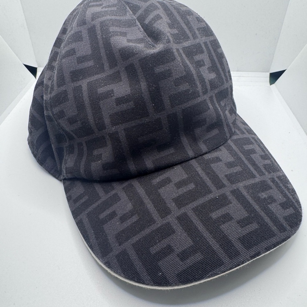 FENDI men’s hat